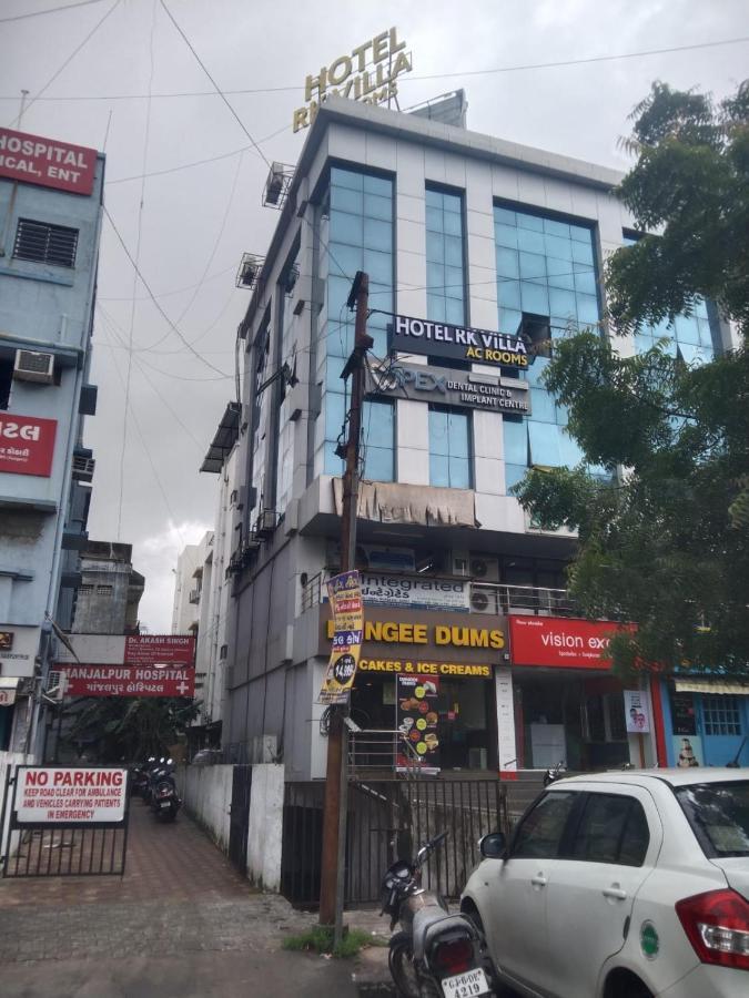 Hotel Rk Villa Vadodara Zewnętrze zdjęcie