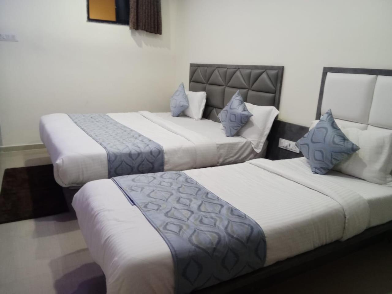 Hotel Rk Villa Vadodara Zewnętrze zdjęcie