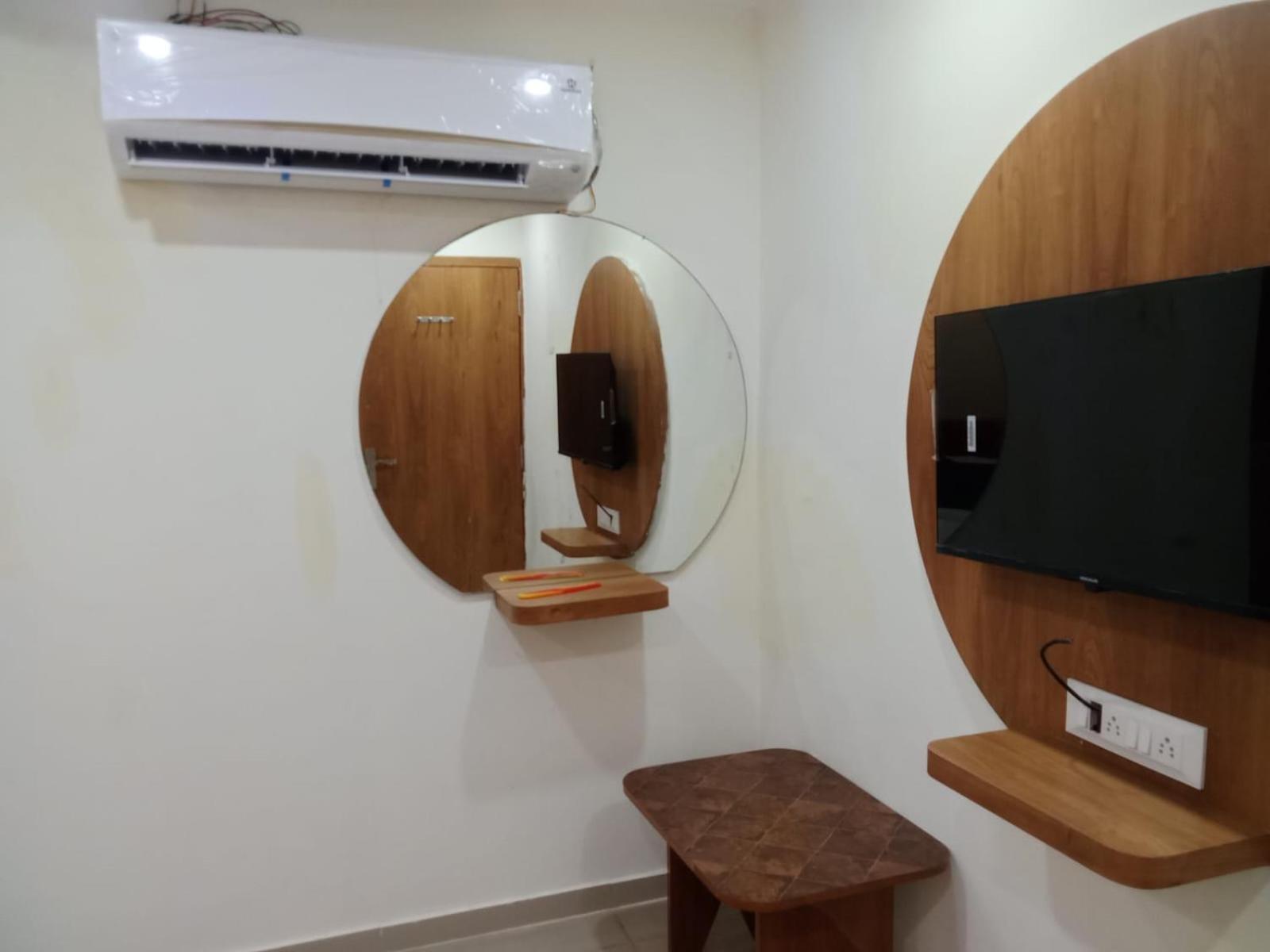 Hotel Rk Villa Vadodara Zewnętrze zdjęcie